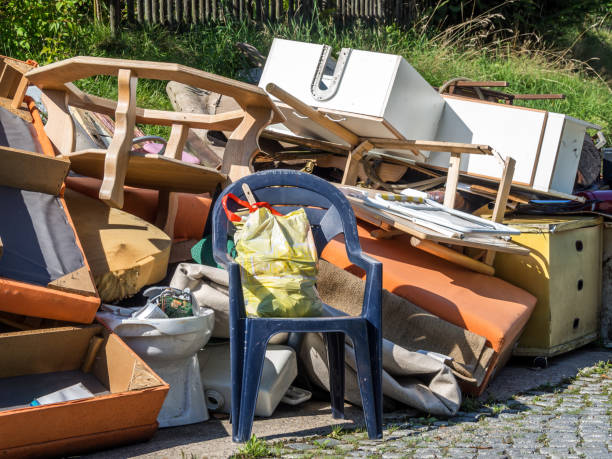 Best Yard Cleanup Services  in East Williston, NY